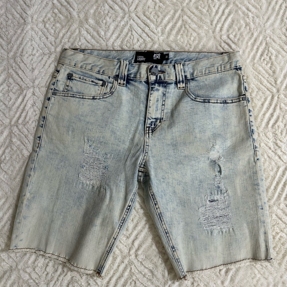 RSQ Light Wash Distressed Men’s Denim Shorts